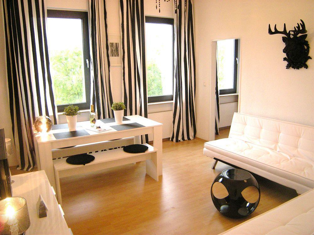 Art Hotel Koeln Esterno foto